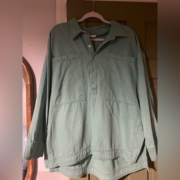 pilcro patch pocket collared popover - Picture 3 of 7